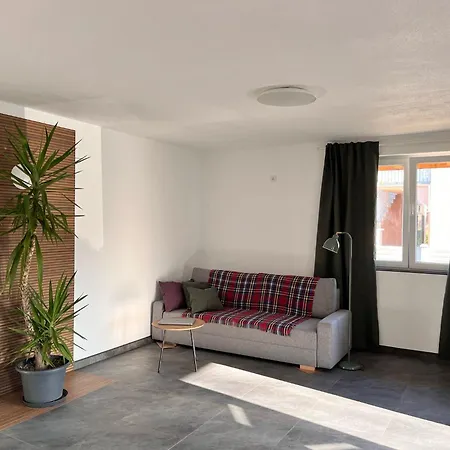 Villa у максима *