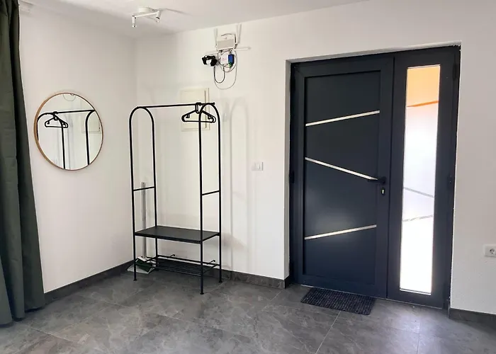 у максима * Petrovac na Mlavi